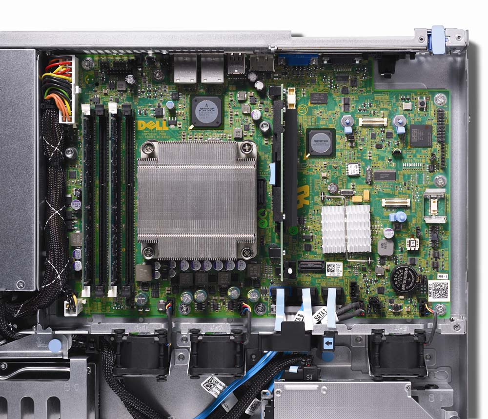    Dell PowerEdge R210 II Server   Chassis_2, E3-1270 (3.4Ghz) 4C, no Memory, no HDD (up to 2x3.5 ), SATA Onboard RAID, DVD+, -RW, DP Gigabit LAN, iDRAC6 Enterprise, PS 250W, 2, 4-Post Static Rack Rails, Rack-mount 1U, 3y NBD